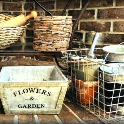 FOR THE LOVE OF TINS, CLAY POTS & BASKETS!